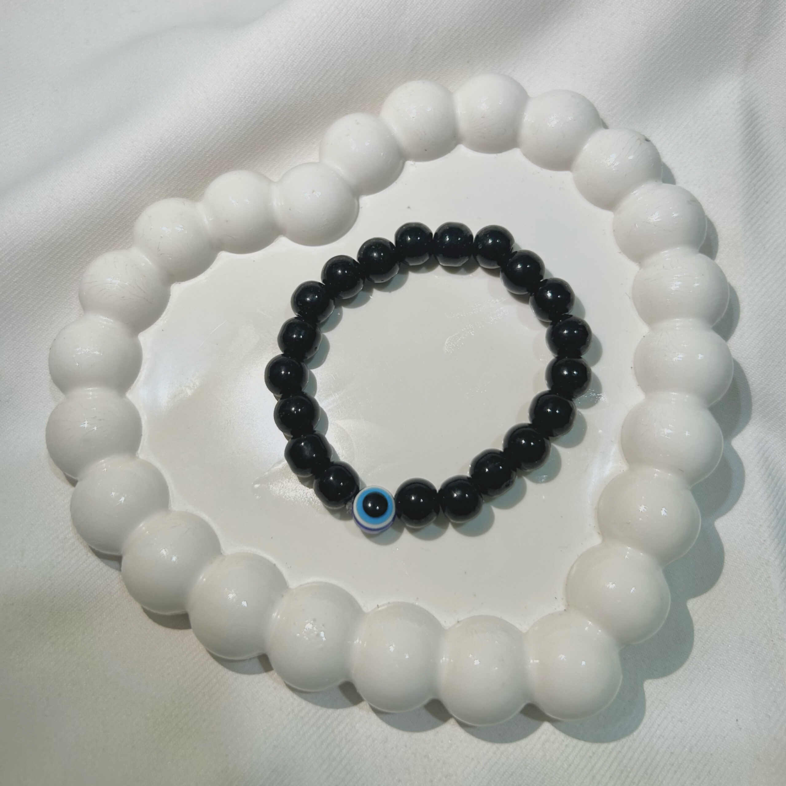 EVEly Black Shimmering beautiful Black bracelet for Girls and women