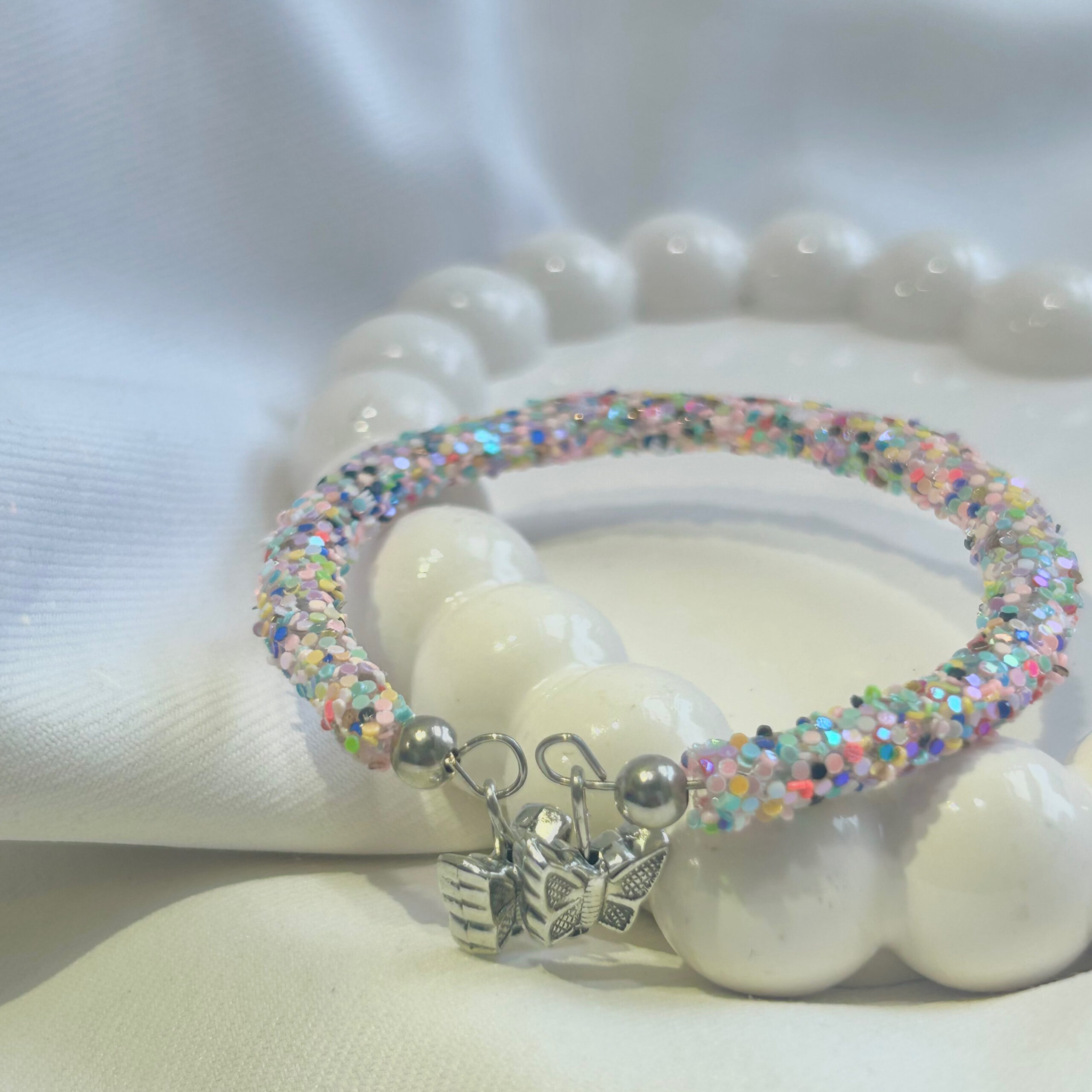 Mix Colour Butterfly Hook Shimmering beautiful multicolour bracelet for Girls and women - Image 2