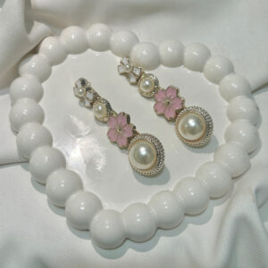 Pearl Hair Clips Set with Pink Flowers, Elegant Korean Style Hair Accessories for Women, Gold-Tone