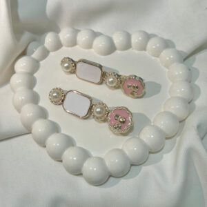 Box white Pearl Hair Clips Set with Pink Flowers, Elegant Korean Style Hair Accessories for Women, Gold-Tone