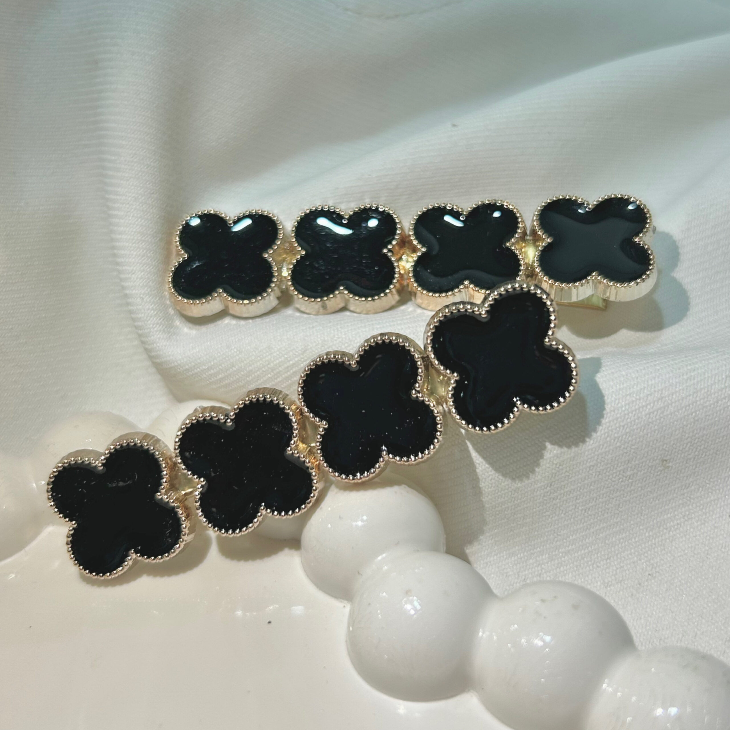 Black Flower Hair Clips Set , Elegant Korean Style Hair Accessories for Women - Image 2