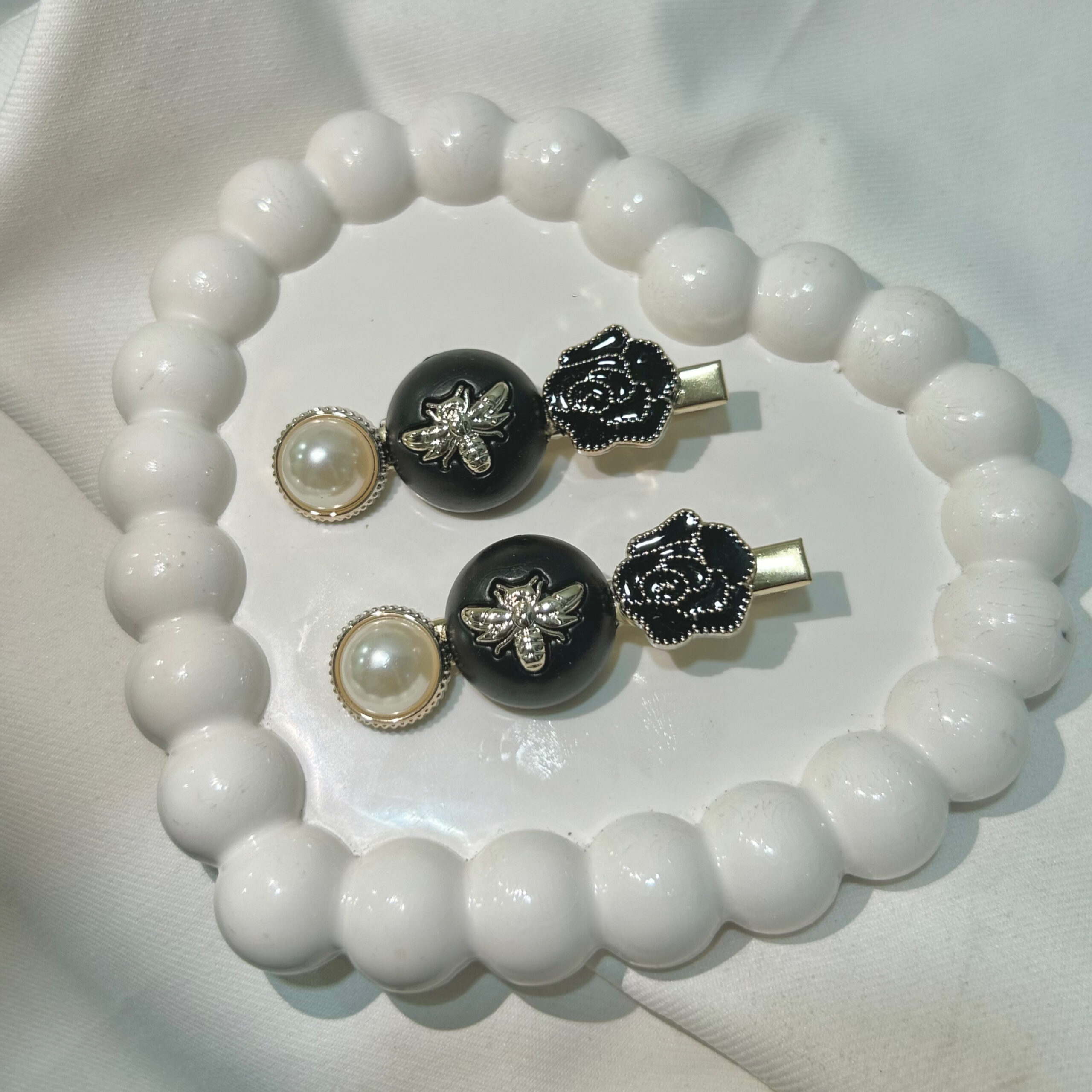 Black Bee style Hair Clips Set , Elegant Korean Style Hair Accessories for Women