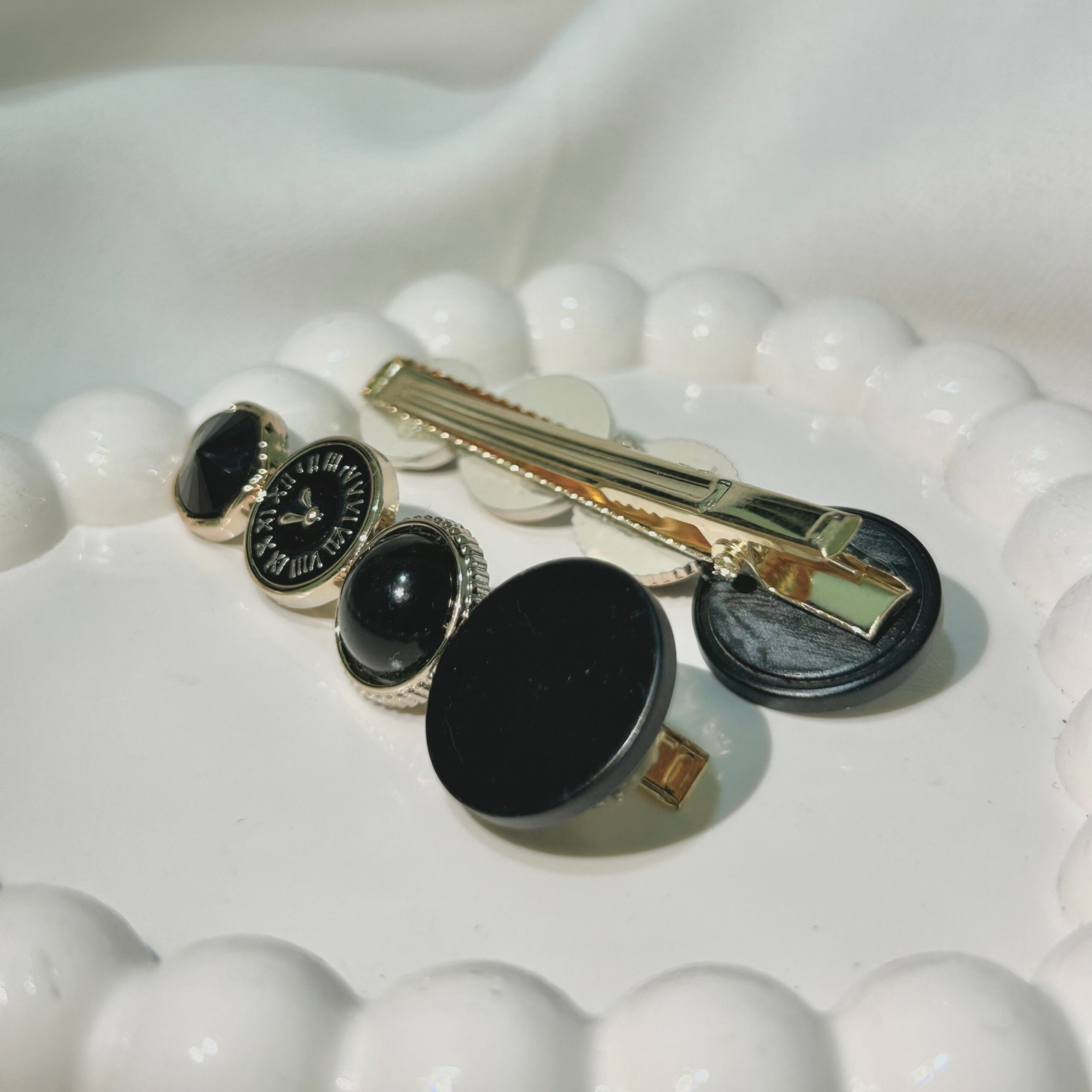 Black Round Hair Clips Set , Elegant Korean Style Hair Accessories for Women - Image 5