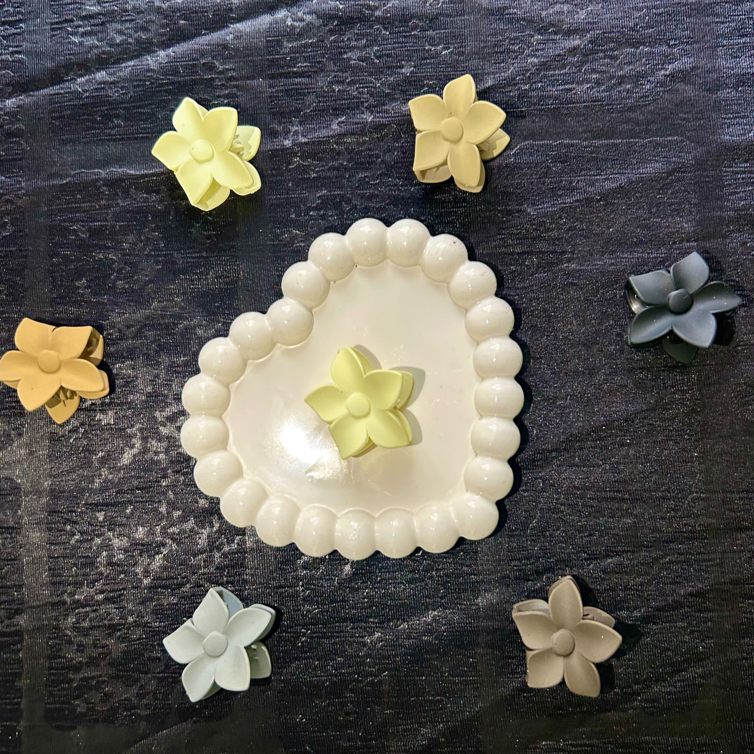 Mintlyjet 2 Small Size Clutcher| Korean Style Mini Hair Claw Clips For Girls And Women's Hair Accessories - Image 2