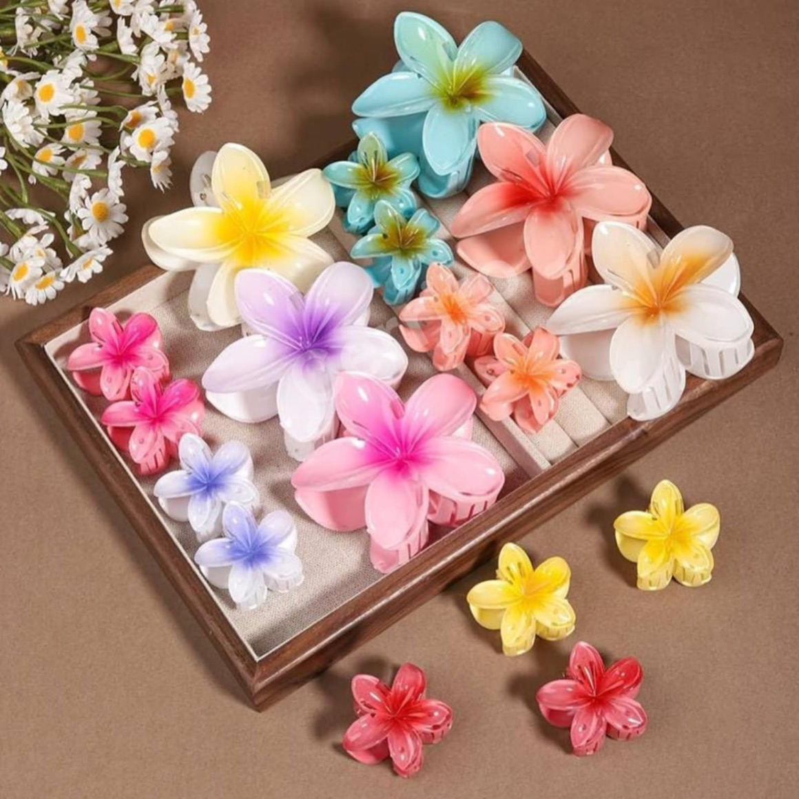Flower Hair Claw Clips Set ( 2 Small 1 Big ) , Gradient Lily Design, Strong Hold Hair, Stylish Accessories for Women, Girls, Cute Hair Grips, Perfect for Daily Use, Travel, Party, Gifting, Multicolor