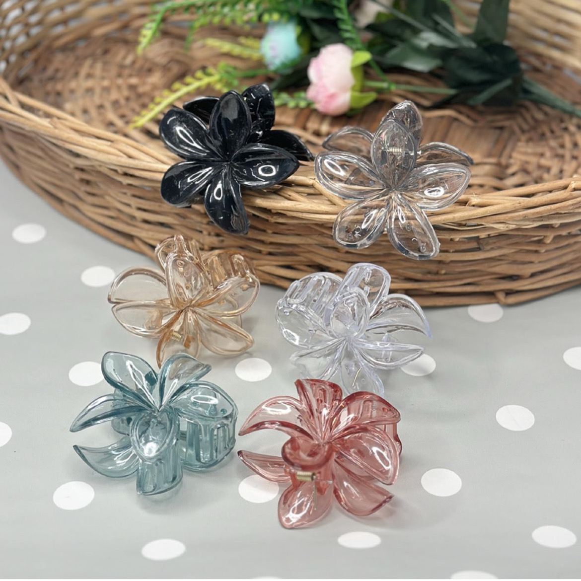 ( Set of 2 ) Glossy Large Flower Hair Claw Clips for Women and Girls, Transparent Floral Hair Accessories, Non-Slip Strong Hold Clutcher for Thick Long Hair, Perfect for Daily - Image 2