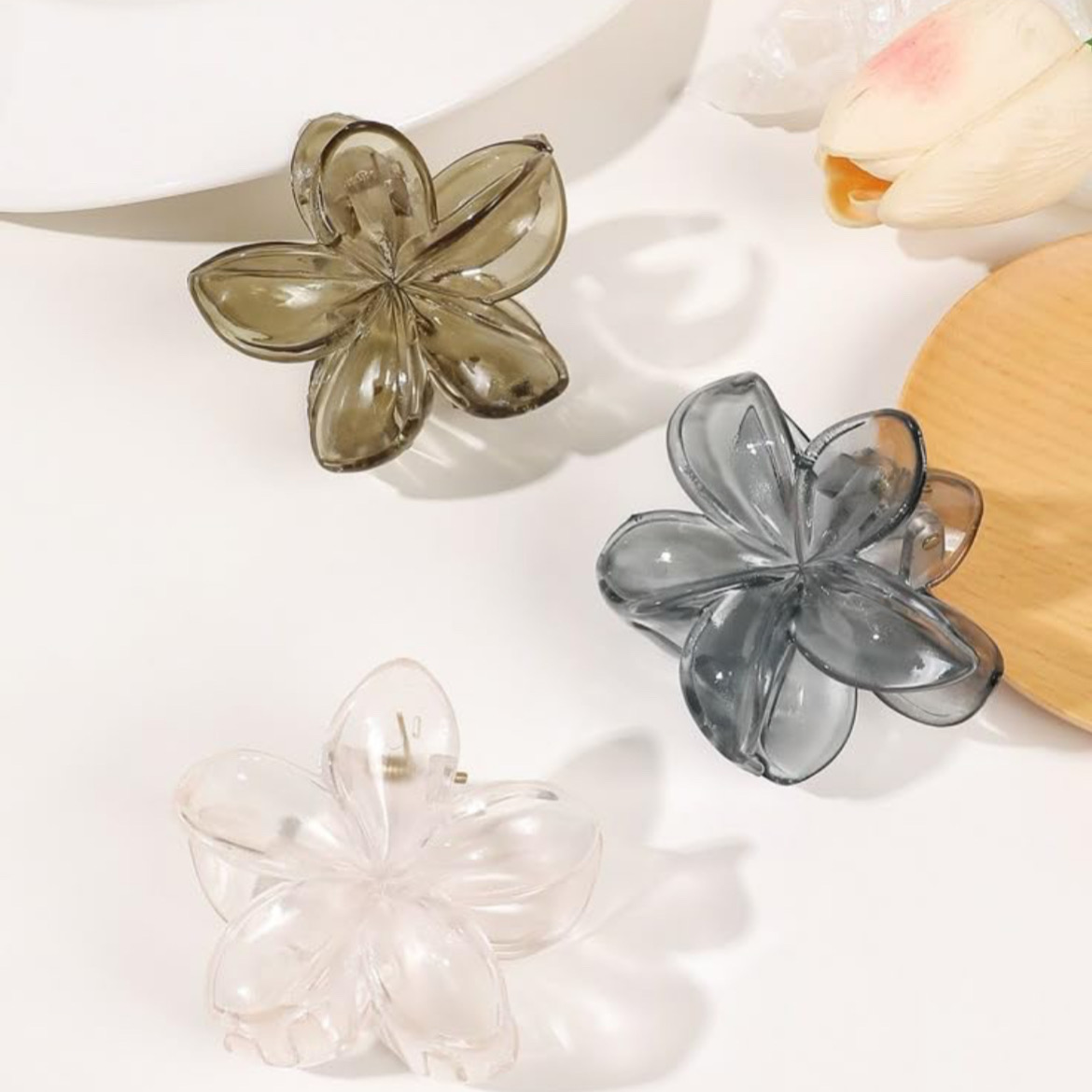 ( Set of 2 ) Glossy Large Flower Hair Claw Clips for Women and Girls, Transparent Floral Hair Accessories, Non-Slip Strong Hold Clutcher for Thick Long Hair, Perfect for Daily