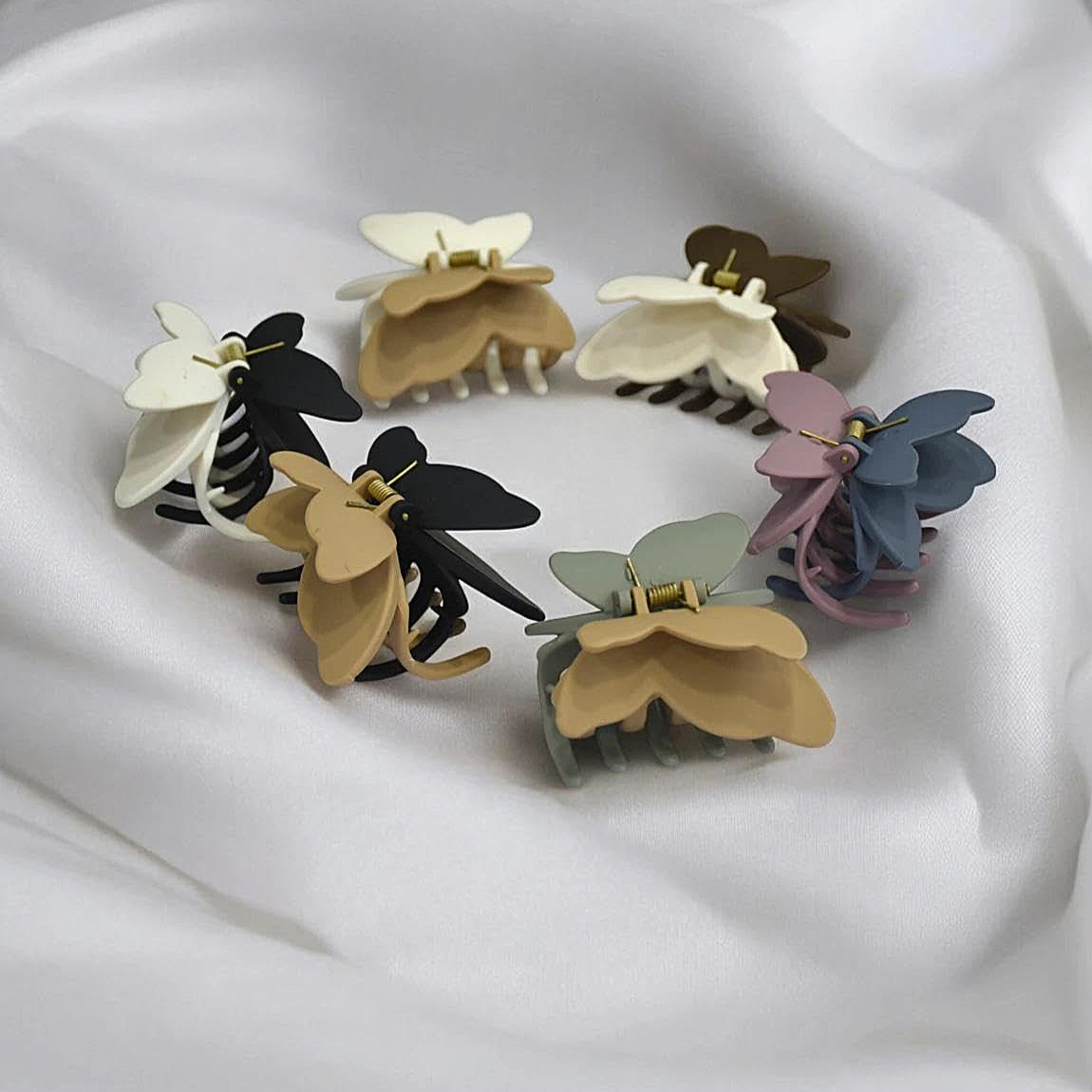 Beauty Flow Pcs Bicolor Matte Finished Hair Clutchers, Hair Accessories for Woman Girls, Luxurious, Korean Claw Clips