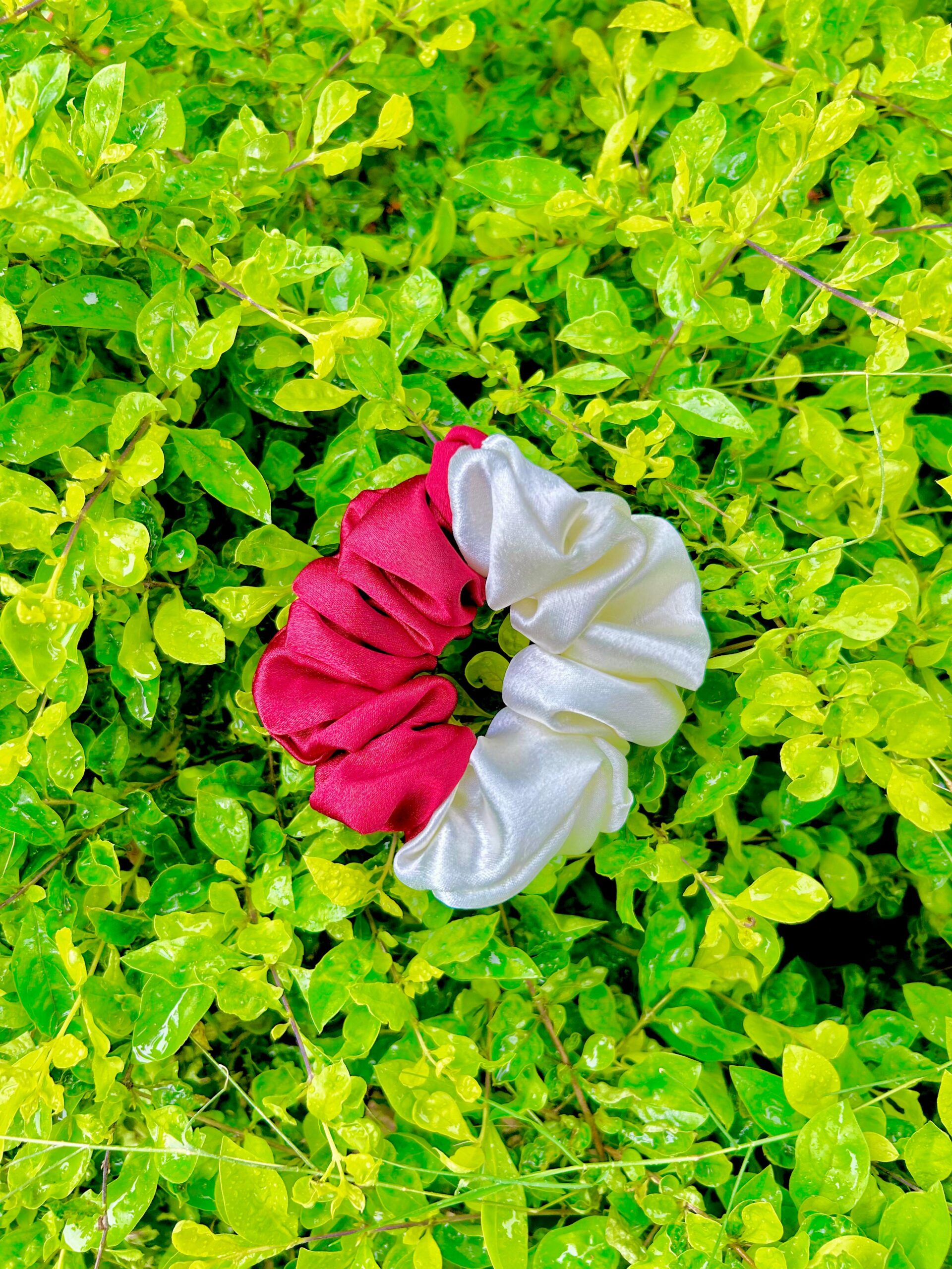 Handmade Red & Cream Mix Colour Scrunchie, Hair Ties, Rubber Band For Womens And Girls - Image 3