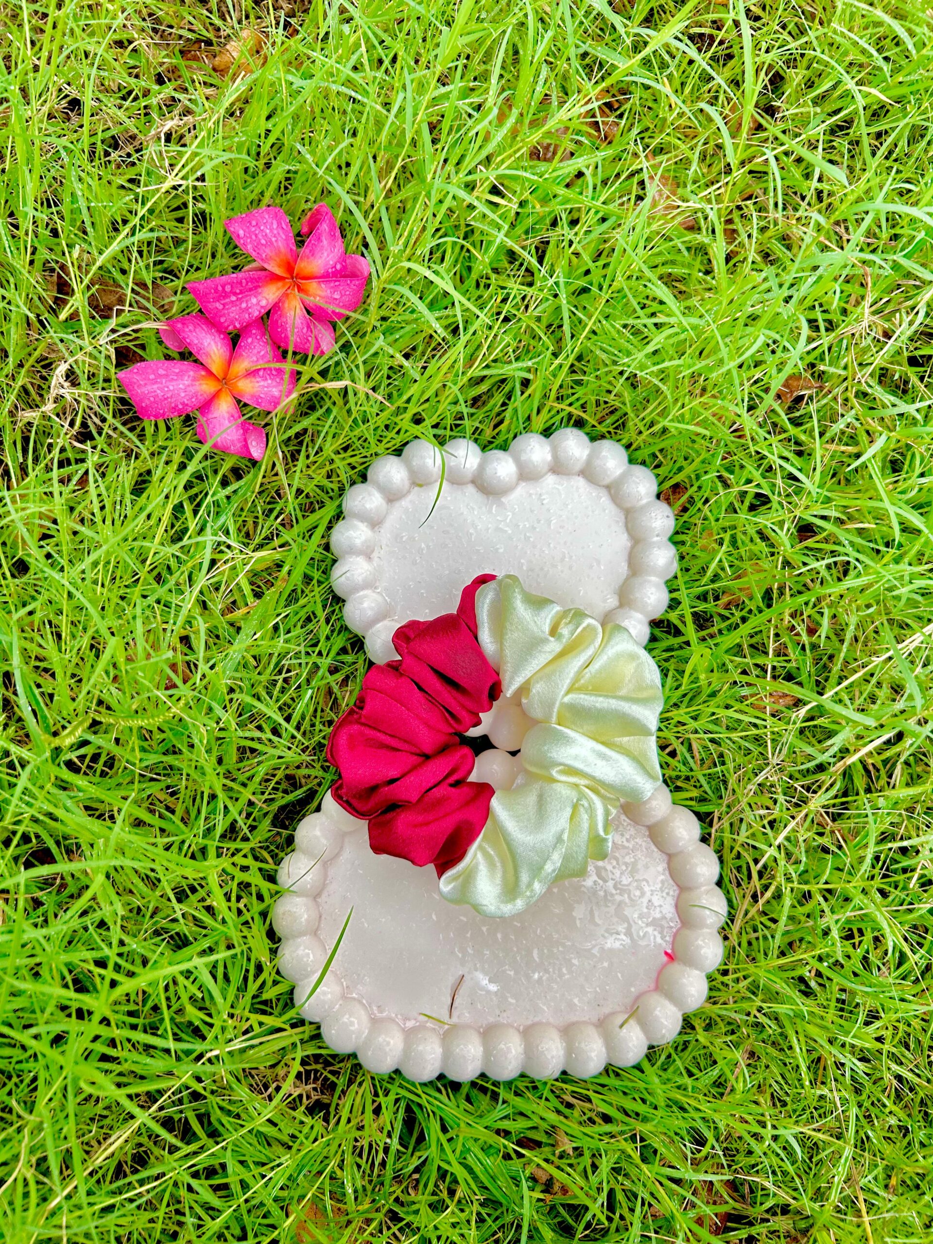Handmade Red & Cream Mix Colour Scrunchie, Hair Ties, Rubber Band For Womens And Girls