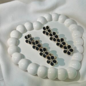 Black Little Folwers Hair Clips Set , Elegant Korean Style Hair Accessories for Women